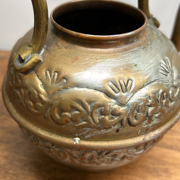 Vintage Brass Teapot Watering Can Etched Raised Design Copper Metal Patina - Picture 9 of 11